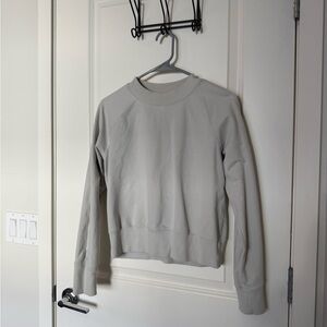 lululemon Women's Light Gray Crew Neck